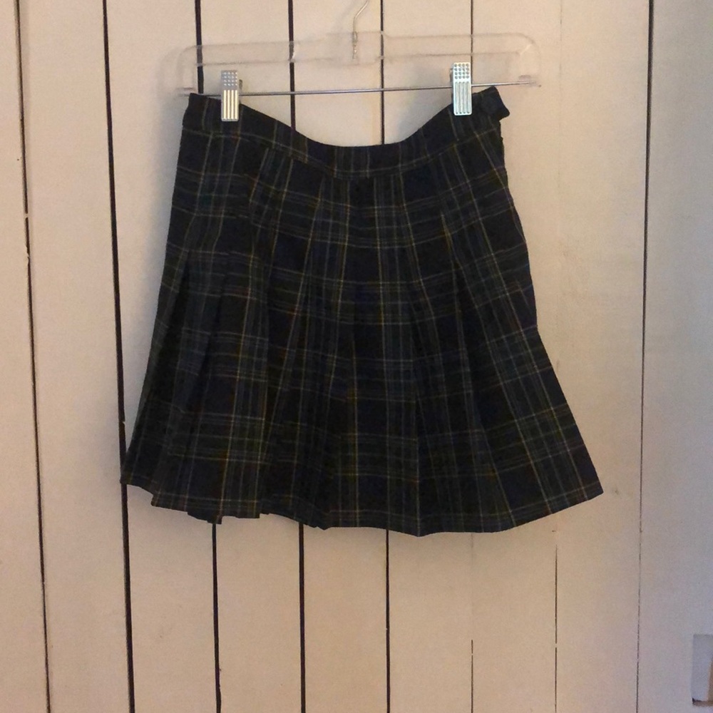 Plaid pleated squirt